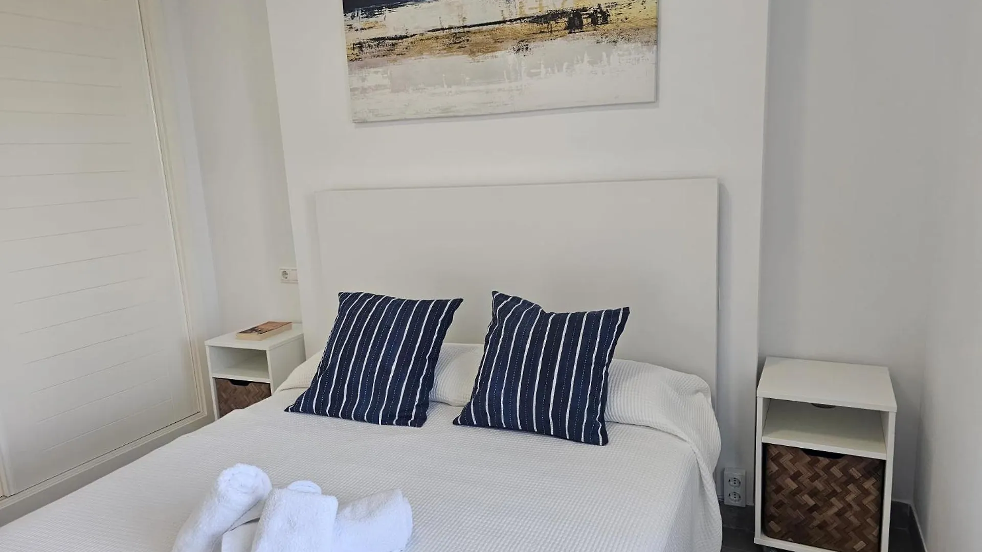 Контакты Apto Atenas, Retamar, Cabo De Gata